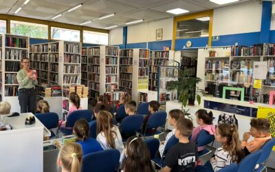 PRVAŠIĆI U POSJETU KNJIŽNICI VJEKOSLAVA MAJER