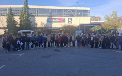 Čarolija knjiga na Interliberu: naši učenici upoznali Jeffa Kinneyja i Sanju Pilić