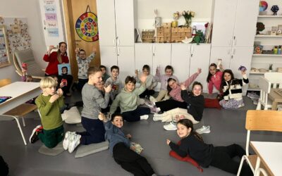 Čajanka s pedagoginjom uz puno mirisa, smijeha i velikih odluka – 1. C na djelu!